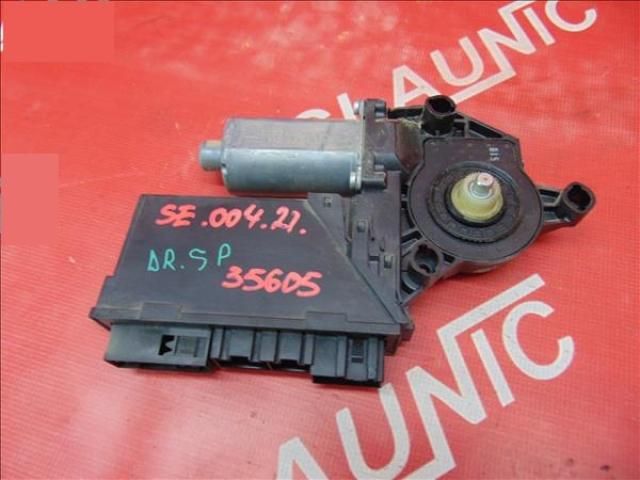 bontott SEAT EXEO Jobb hátsó Ablakemelő Motor