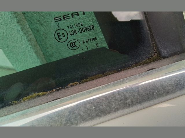 bontott SEAT EXEO Jobb hátsó Ablakemelő Szerkezet (Elektromos)