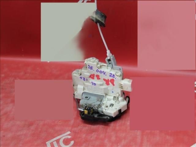 bontott SEAT EXEO Jobb hátsó Ajtózár