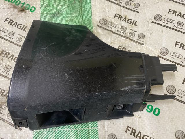 bontott SEAT EXEO Jobb hátsó Küszöb Légterelő Vég