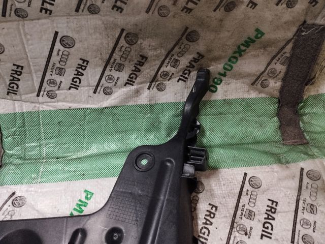 bontott SEAT EXEO Jobb hátsó Oldal Lökhárító Tartó (Műanyag)