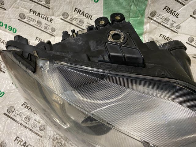 bontott SEAT EXEO Jobb Xenon Fényszóró