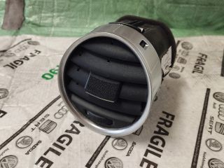 bontott SEAT EXEO Középső Szellőző