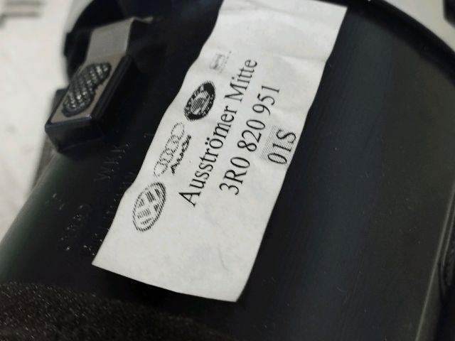 bontott SEAT EXEO Középső Szellőző