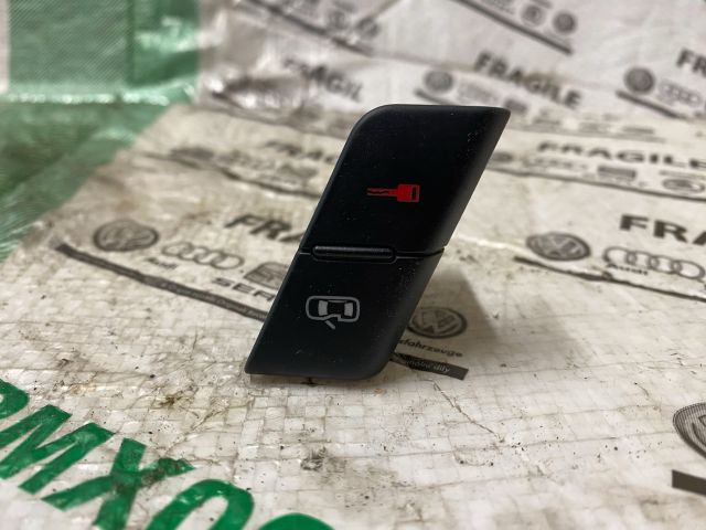 bontott SEAT EXEO Központizár Kapcsoló