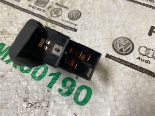 bontott SEAT EXEO Központizár Kapcsoló