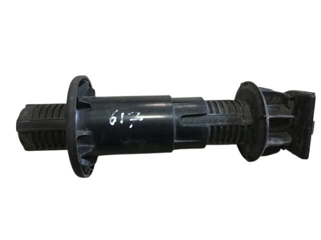 bontott SEAT EXEO Pótkerék Rögzítő