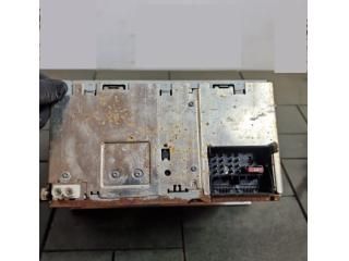 bontott SEAT EXEO Rádió / CD