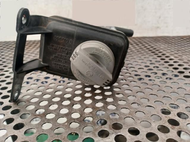 bontott SEAT EXEO Szervóolaj Tartály