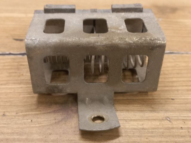 bontott SEAT IBIZA I Előtét Ellenállás Fűtőmotor