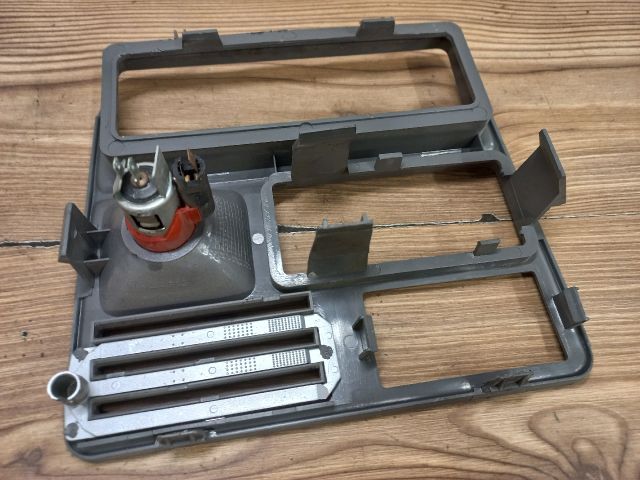 bontott SEAT IBIZA I Középkonzol Keret