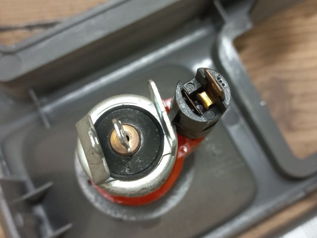 bontott SEAT IBIZA I Középkonzol Keret