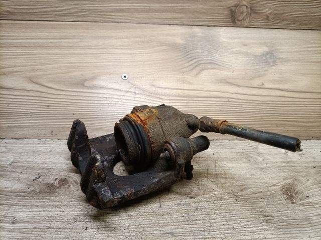 bontott SEAT IBIZA II Jobb első Féknyereg Munkahengerrel