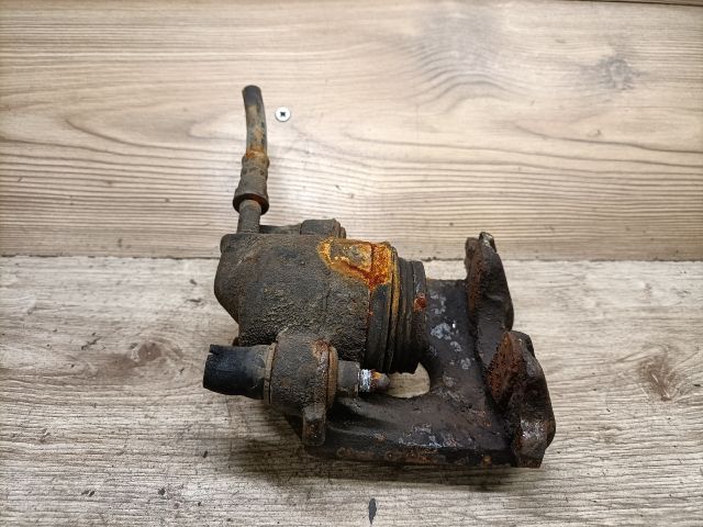 bontott SEAT IBIZA II Jobb első Féknyereg Munkahengerrel