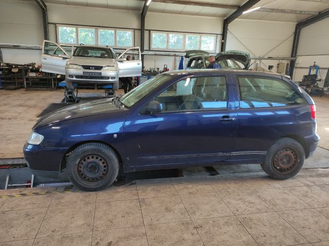 bontott SEAT IBIZA II Bal első Gólyaláb (Lengécsillapító, Rugó)