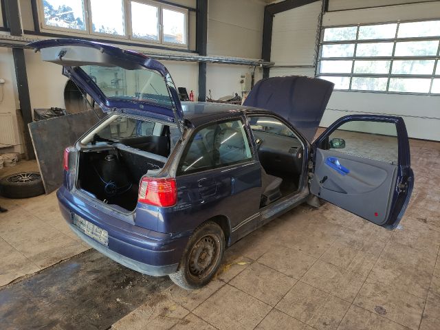 bontott SEAT IBIZA II Motor Tartó Bak Jobb