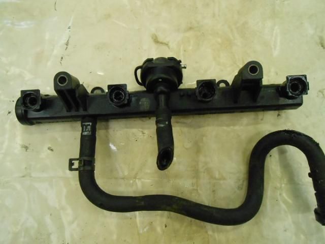 bontott SEAT IBIZA II Porlasztó Sor / Híd