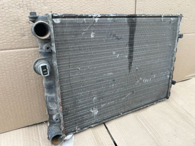 bontott SEAT IBIZA II Vízhűtő Radiátor (Nem klímás)