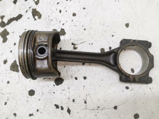 bontott SEAT IBIZA II Dugattyú és Hajtókar