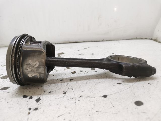 bontott SEAT IBIZA II Dugattyú és Hajtókar