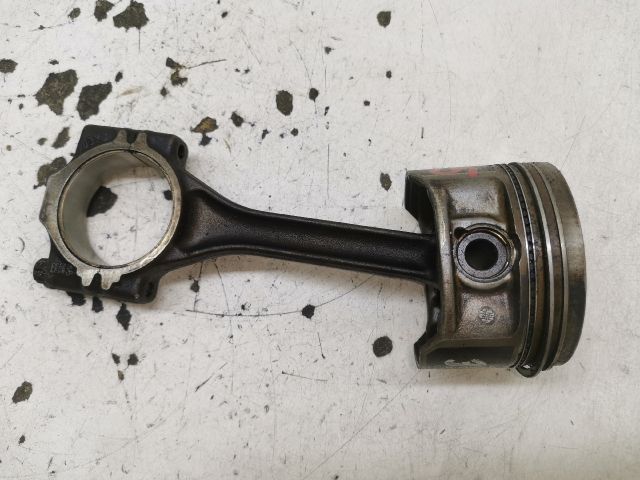 bontott SEAT IBIZA II Dugattyú és Hajtókar