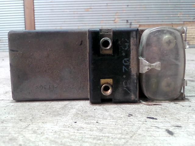 bontott SEAT IBIZA II Hűtőventilátor Relé