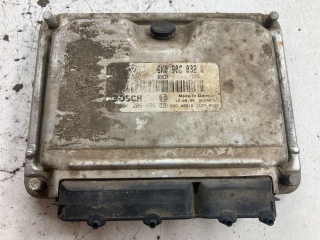 bontott SEAT IBIZA II Motorvezérlő