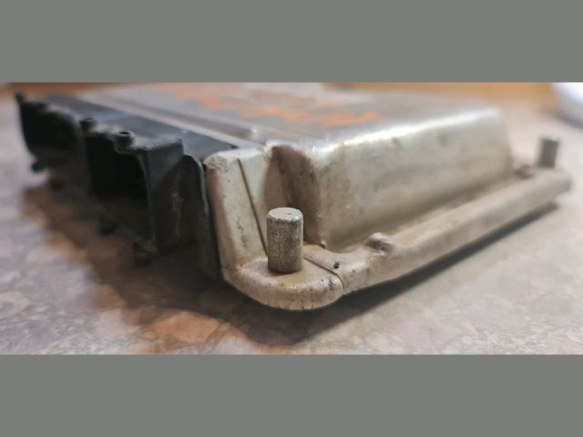 bontott SEAT IBIZA II Motorvezérlő