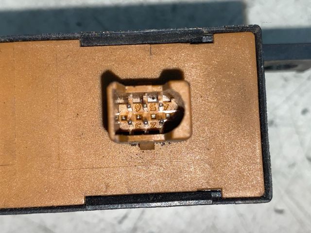 bontott SEAT IBIZA II Motorvezérlő