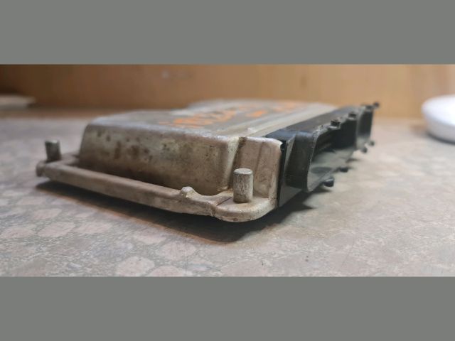 bontott SEAT IBIZA II Motorvezérlő