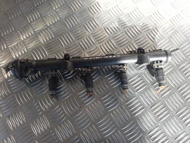 bontott SEAT IBIZA II Porlasztó (1 db)