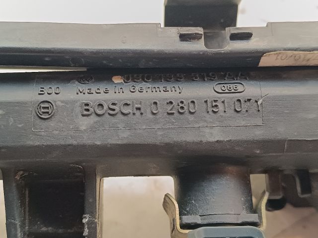 bontott SEAT IBIZA II Porlasztó Sor / Híd