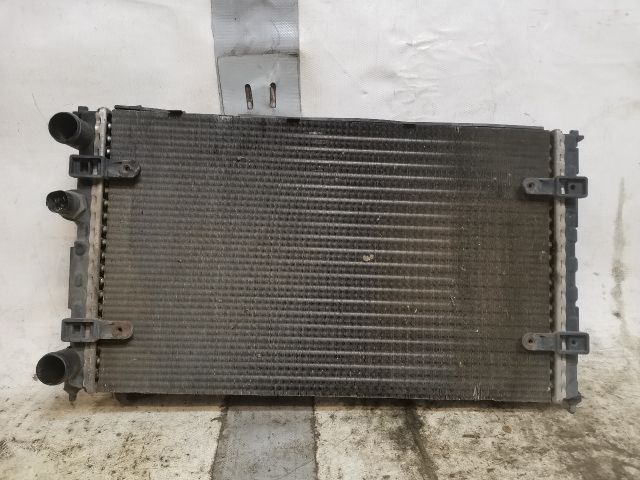 bontott SEAT IBIZA II Vízhűtő Radiátor (Nem klímás)