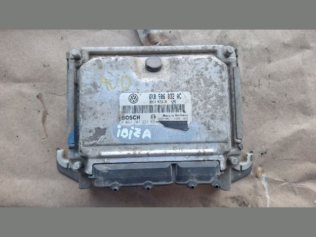 bontott SEAT IBIZA II Motorvezérlő