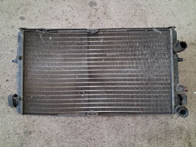 bontott SEAT IBIZA II Vízhűtő Radiátor (Nem klímás)