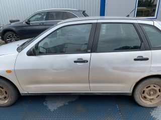 bontott SEAT IBIZA II Bal első Gólyaláb (Lengécsillapító, Rugó)