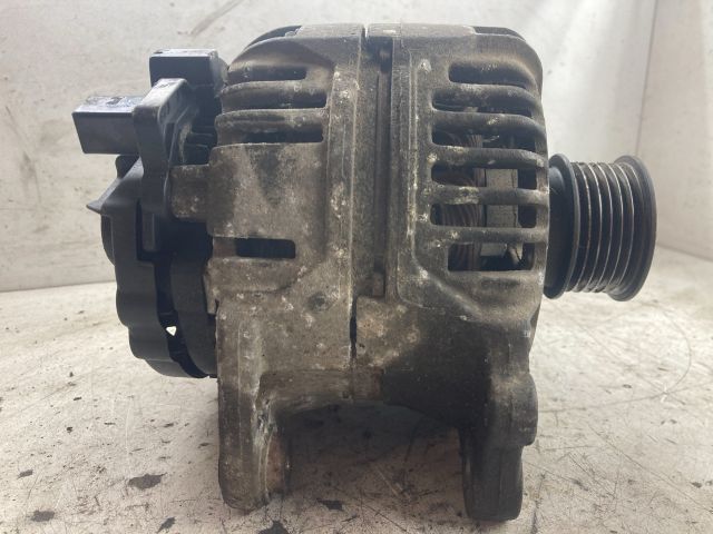 bontott SEAT IBIZA II Generátor