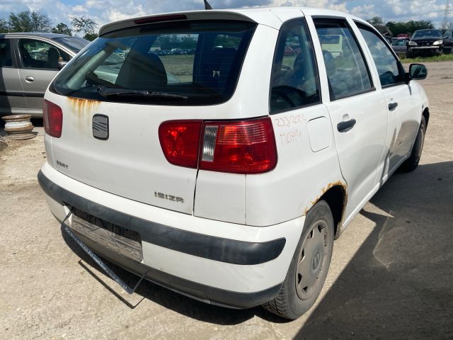 bontott SEAT IBIZA II Jobb első Gólyaláb (Lengécsillapító, Rugó)