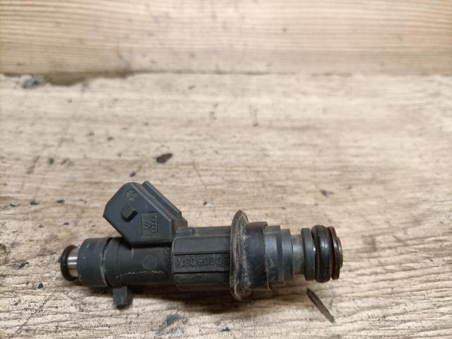 bontott SEAT IBIZA II Porlasztó (1 db)