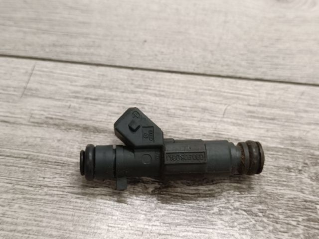 bontott SEAT IBIZA II Porlasztó (1 db)