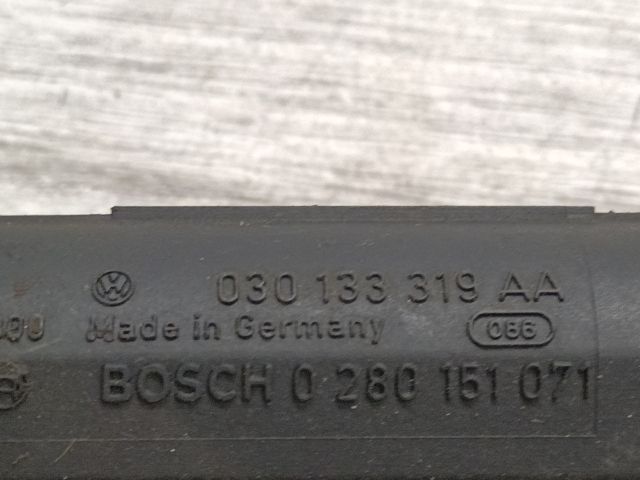 bontott SEAT IBIZA II Porlasztó Sor / Híd