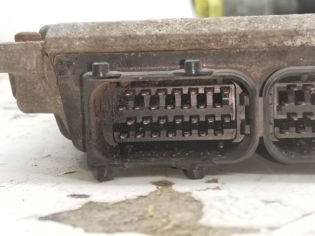 bontott SEAT IBIZA II Motorvezérlő