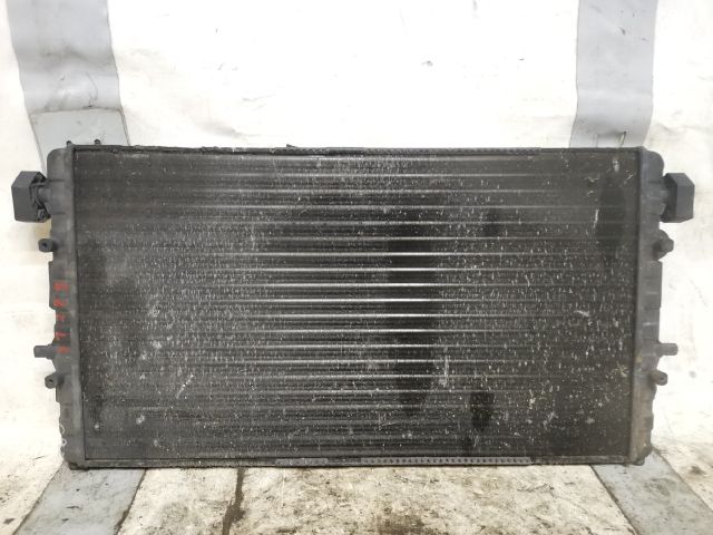 bontott SEAT IBIZA II Vízhűtő Radiátor (Nem klímás)