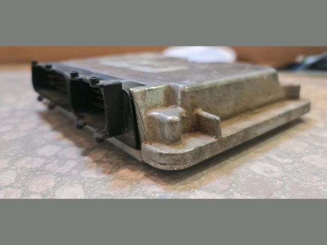 bontott SEAT IBIZA II Motorvezérlő