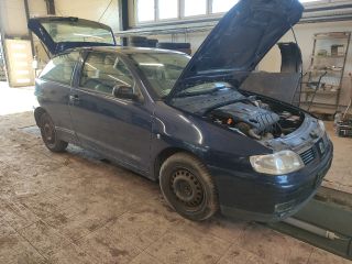 bontott SEAT IBIZA II Bal B Oszlop Burkolat