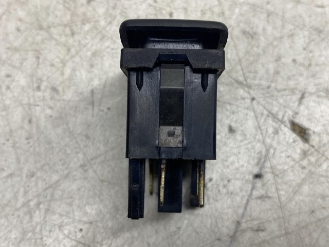 bontott SEAT IBIZA II Bal első Ablakemelő Kapcsoló