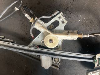 bontott SEAT IBIZA II Bal első Ablakemelő Szerkezet (Elektromos)