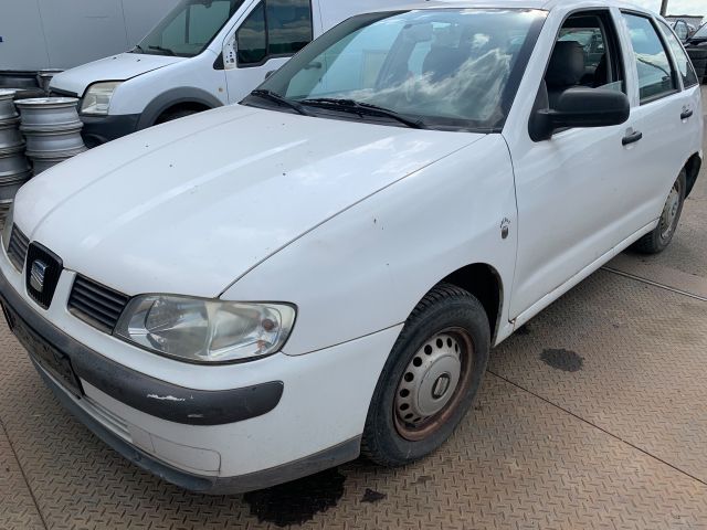 bontott SEAT IBIZA II Bal Fényszóró