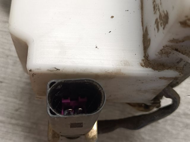 bontott SEAT IBIZA II Bal hátsó Ajtózár