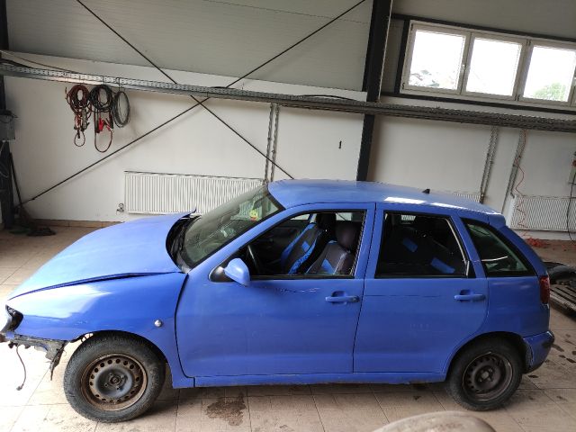 bontott SEAT IBIZA II Bal hátsó Ajtózár